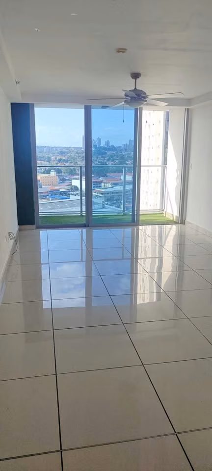 PH Torres de Castilla, 3 Rec, 2 Baños, Balcón, sobre la Vía España!