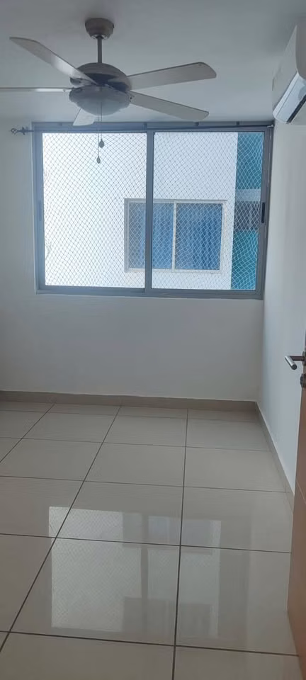 PH Torres de Castilla, 3 Rec, 2 Baños, Balcón, sobre la Vía España!