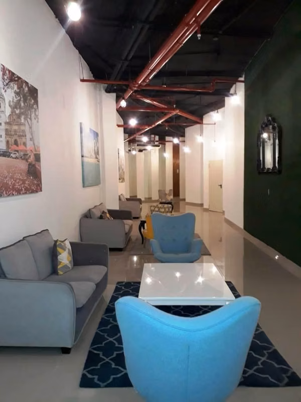 PH BAY VIEW, 3 RECAMARAS, 2 BAÑOS, BALCÓN, CERCA AL CASCO VIEJO!!