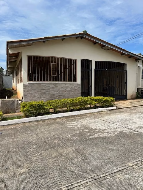 Venta de Casa de 3 Recámaras en Quintas del Pacífico – Puerto Caimito