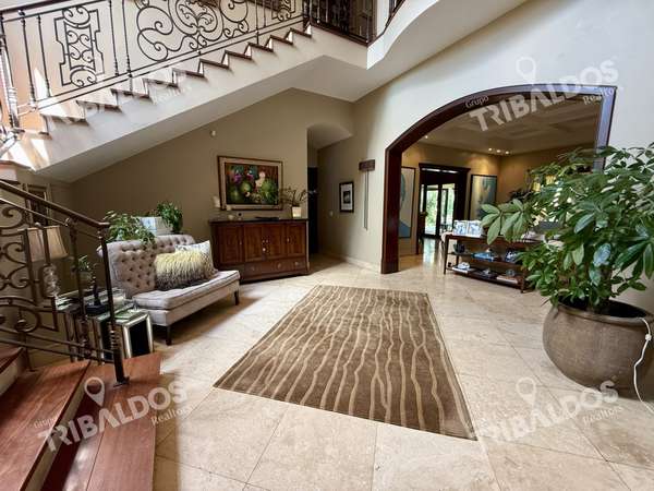 Sale of house in Balmoral Costa del Este