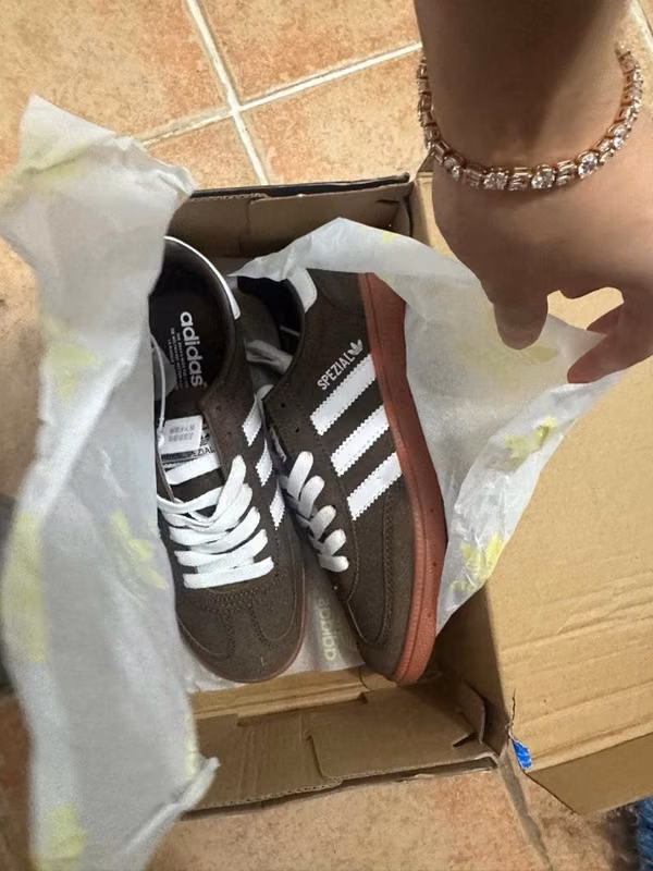 AdidS