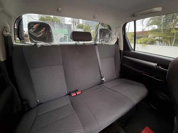 Pickup Toyota Hilux 2023 Manual 4X4 ¡Solo 35mil km!