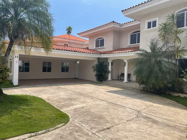 ALQUILER/VENTA DE CASA EN COSTA DEL ESTE