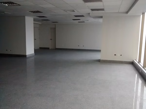 Alquiler Oficina en PH Bisca Financial Center Av. Balboa