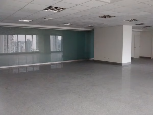Alquiler Oficina en PH Bisca Financial Center Av. Balboa