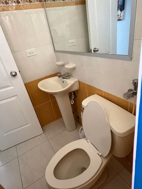 Alquiler de Apartamento Amoblado en Condado del Rey Edificio Mc Gregor