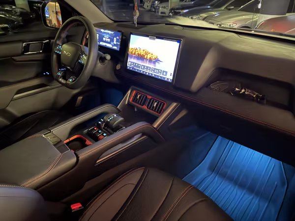 BYD SHARK 2025