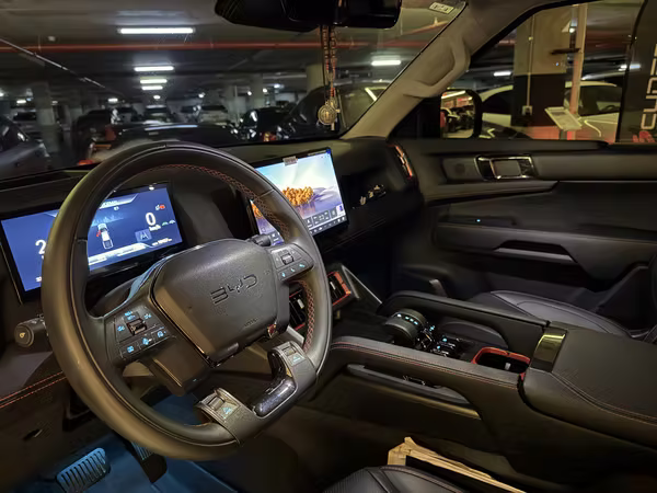 BYD SHARK 2025