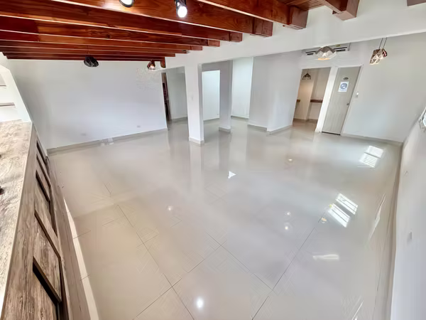 Alquila Oficina En Casa Comercial Cerca A Multi Plaza