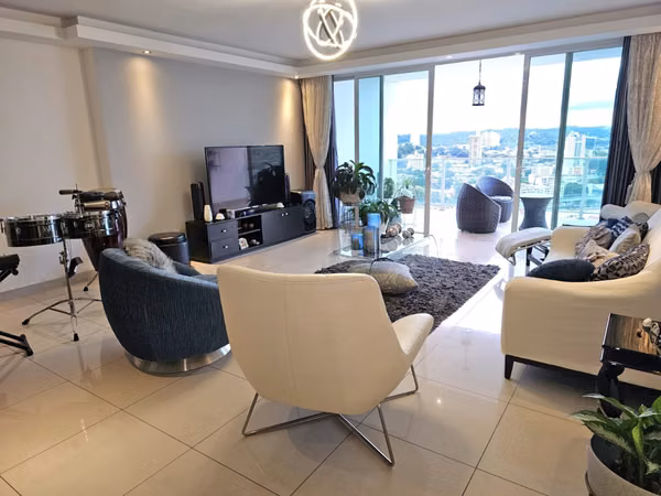 Apartment in Hato Pintado I with balcony and spacious rooms
