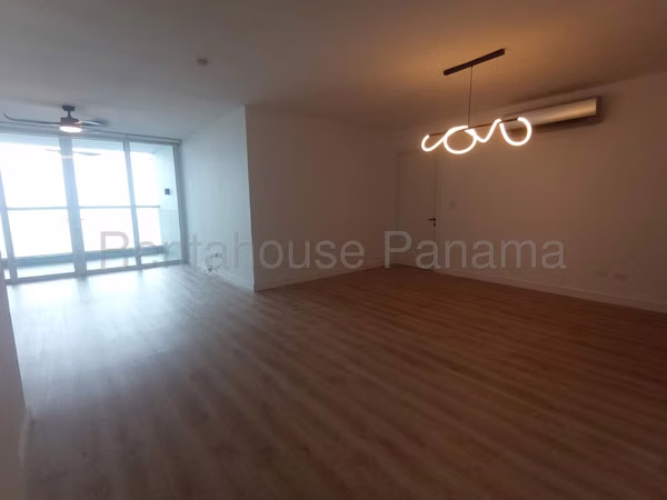 Venta de Apartamento en Costa del Este Ph Country Club 204 Mts PD