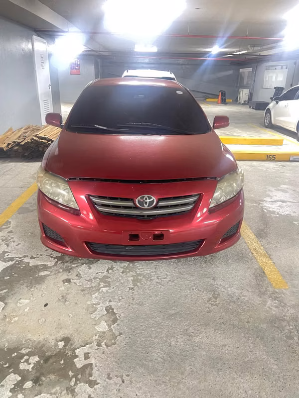 SE VENDE TOYOTA COROLLA 2010