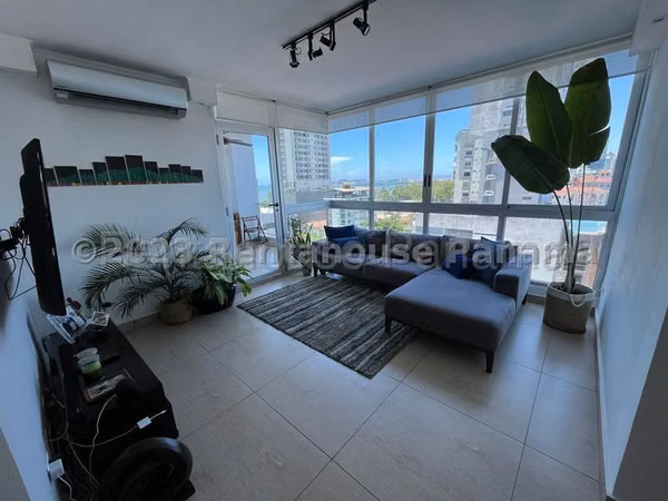 Apartment for Rent on Avenida Balboa JG