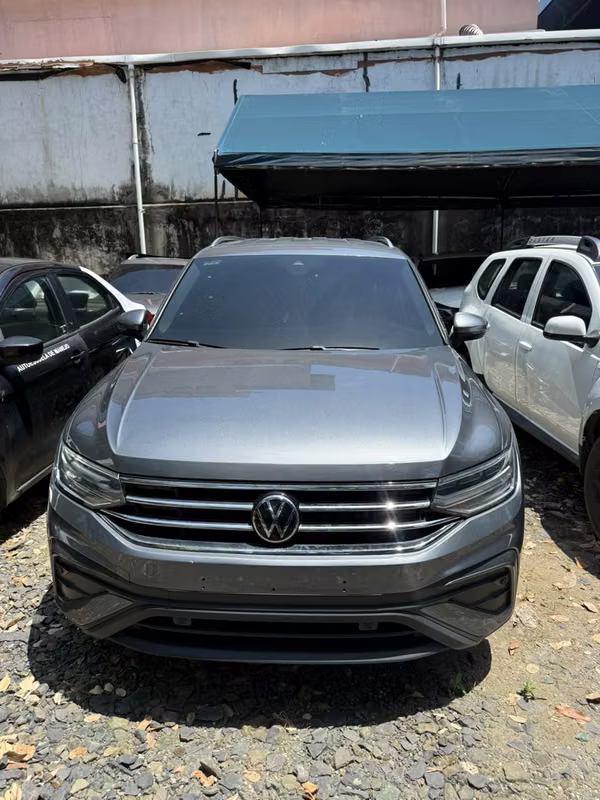 VENDO VOLKSWAGEN TIGUAN 2023
