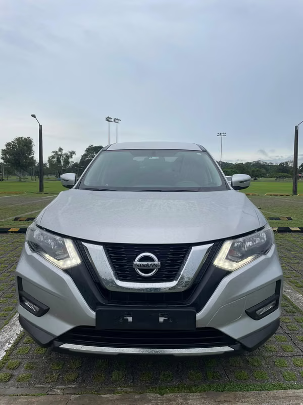 Nissan Xtrail automático 2020
