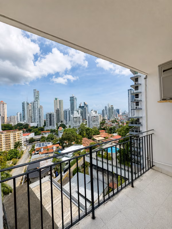 Alquiler de Apartamento en Bella Vista 3 habitaciones