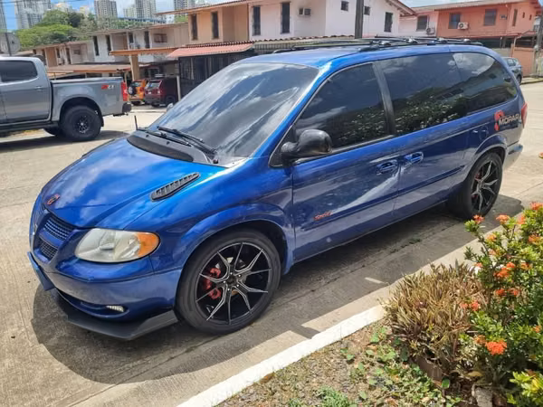 SE VENDE DODGE GRAN CARAVAN 2003