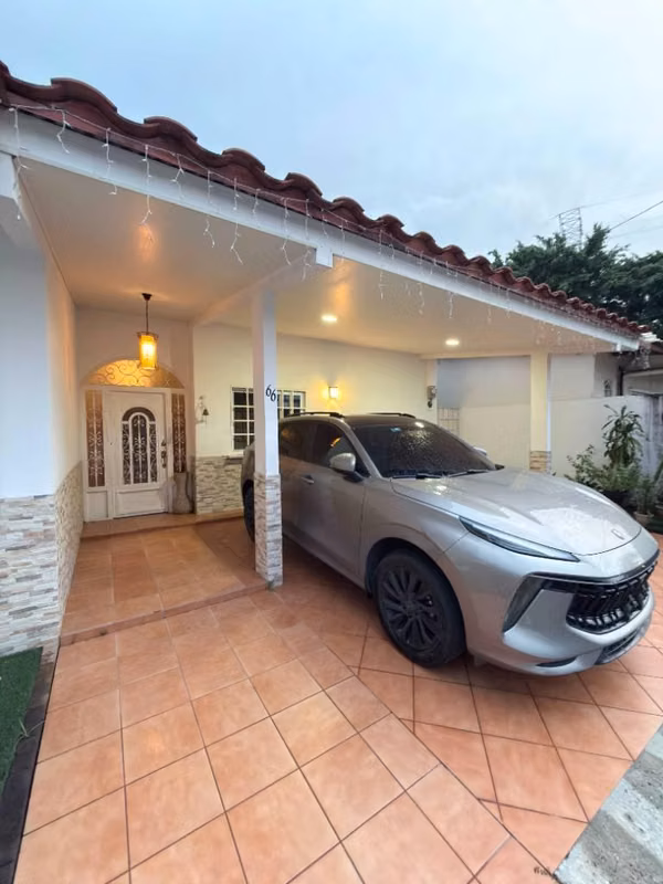 Se alquila linda propiedad en Altos de Panama