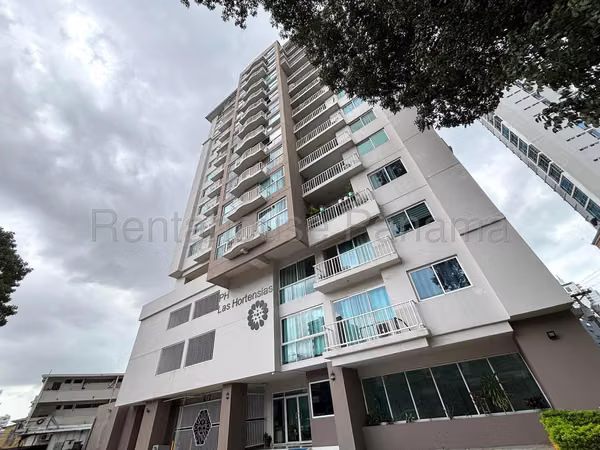 Venta de Comodo y Centrico Apartamento en San Francisco 27*1484Mfk