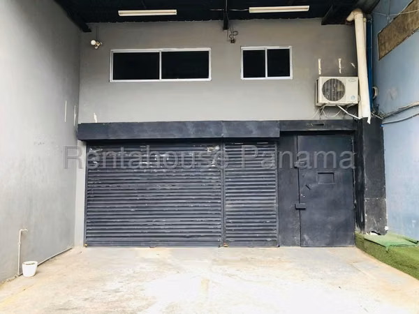 27-1547RGG Costa del Este GALERA ALQUILER 535m2 Incluye mezzanina Industria Almacén