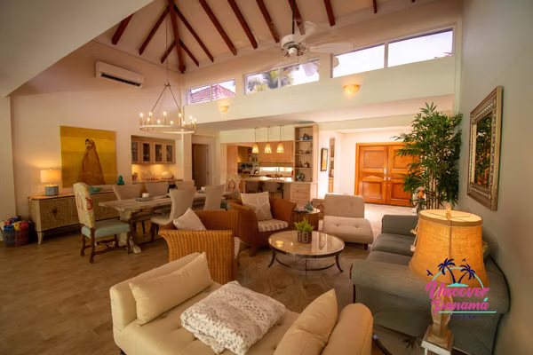 Villa for Sale in Costa Blanca Golf &amp; Villas, Farallon – Private Pool &amp; 1,559 m² Lot