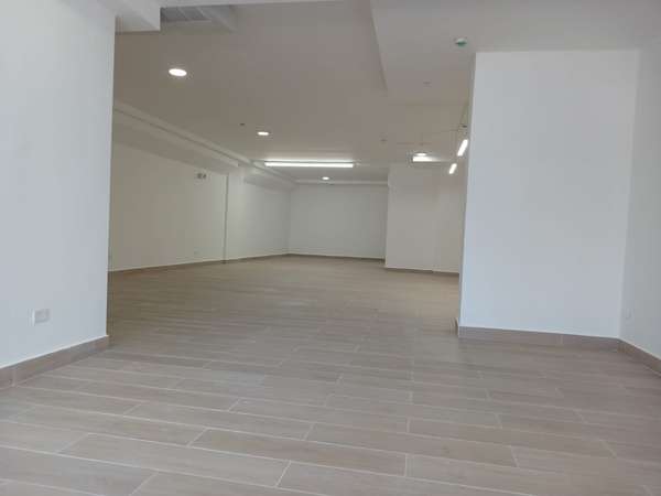 COMMERCIAL SPACE FOR RENT | 170 m² | PRIME VÍA ESPAÑA LOCATION