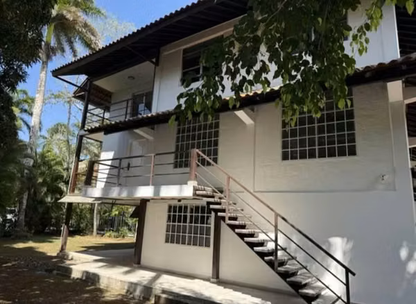 ALQUILER CASA EN CLAYTON