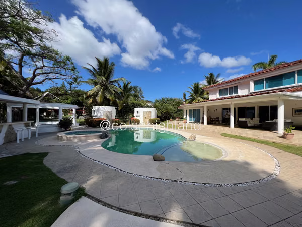 For Sale House in The Coronado Golf Club