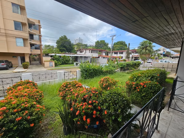  CASA COMERCIAL EN VENTA – LOS ÁNGELES