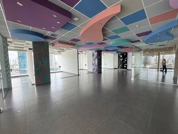 Se Vende oficina en F&F Tower (El Tornillo)