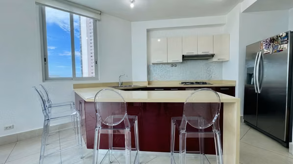 ALQUILER DE AMPLIO APARTAMENTO EN COSTA DEL ESTE | 2 RECÁMARAS | LÍNEA BLANCA | VISTA AL MAR