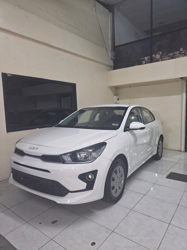 Kia Rio 2024 Opcion a compra