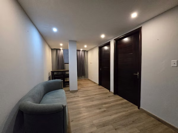 Alquilo apartamento amoblado de 2 recámaras en Bella Vista