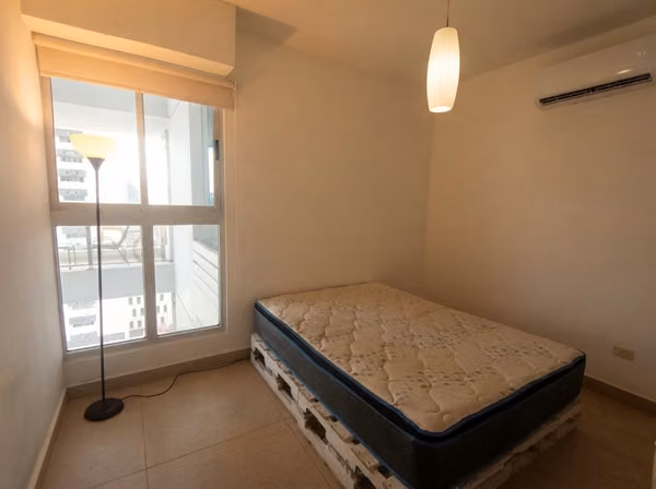 ALQUILER DE APARTAMENTO AMOBLADO EN BELLA VISTA | VISTA AL MAR Y CINTA COSTERA