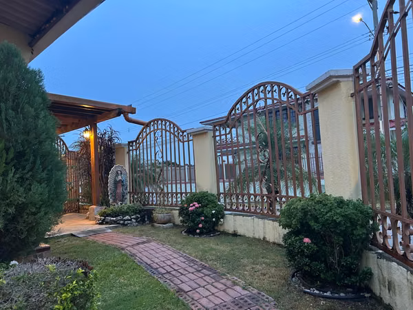 House for Rent in Brisas del Golf