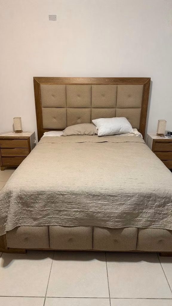 Juego completo de recámara de Madera Maciza 600