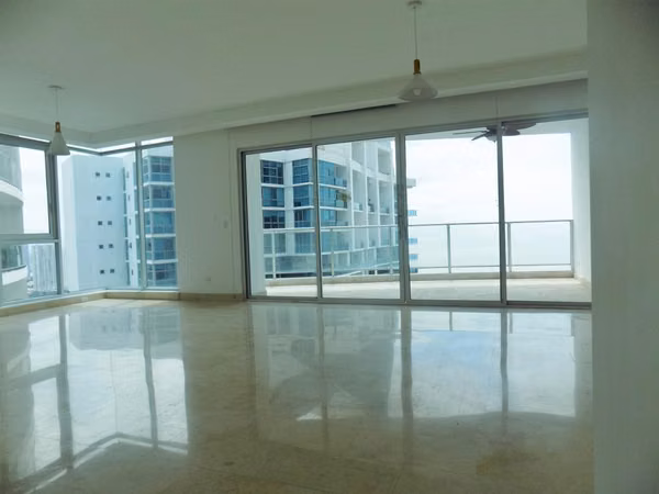 Apartment for sale in Punta Pacifica MPM27-1656