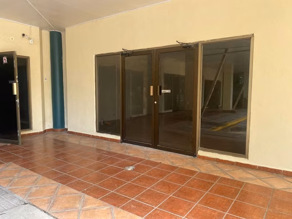 Se Alquila Local 27 – Plaza Albrook - 194 m²