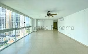 Venta de Apartamento con 210m2 en Costa del este PH Lumiere 26-944SR