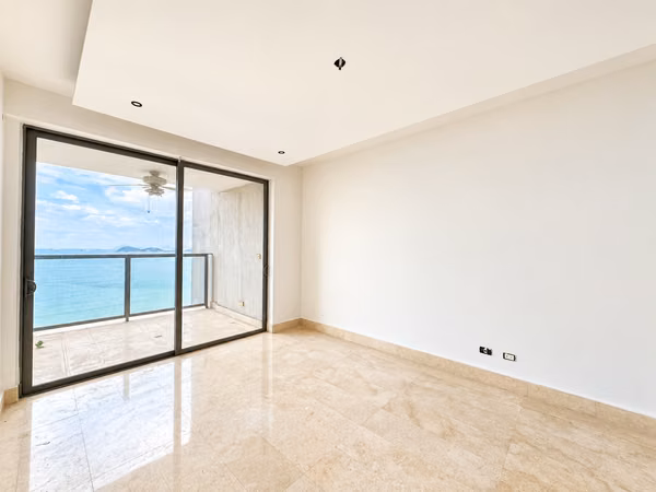 Apartamento de Lujo Frente al Mar en YOO Panamá | Avenida Balboa | 2 Recámaras