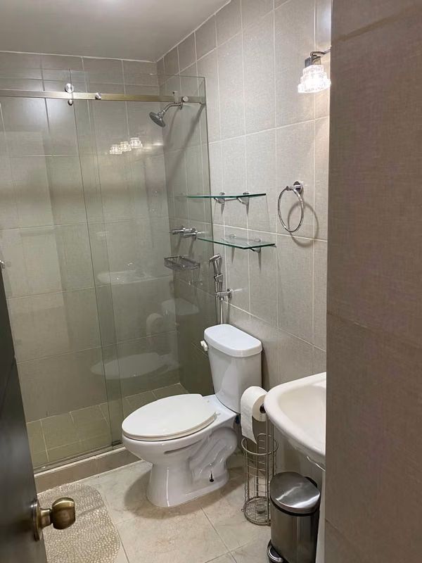 SALE APARTMENT - 124; 89 m ², 2 bedrooms, well located and 1 parking lot