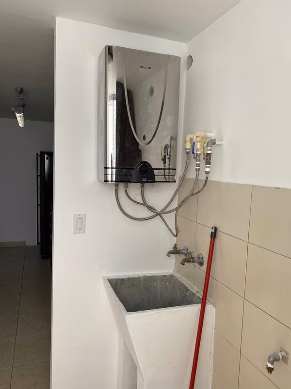 SALE APARTMENT - 124; 89 m ², 2 bedrooms, well located and 1 parking lot