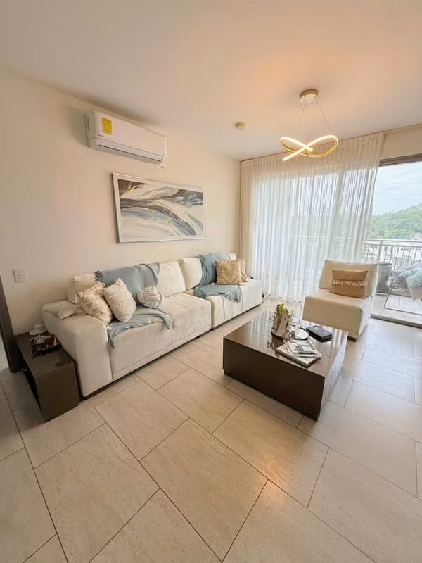 C382J SE ALQUILA AMPLIO APARTAMENTO AMOBLADO EN PANAMA PACIFICIO