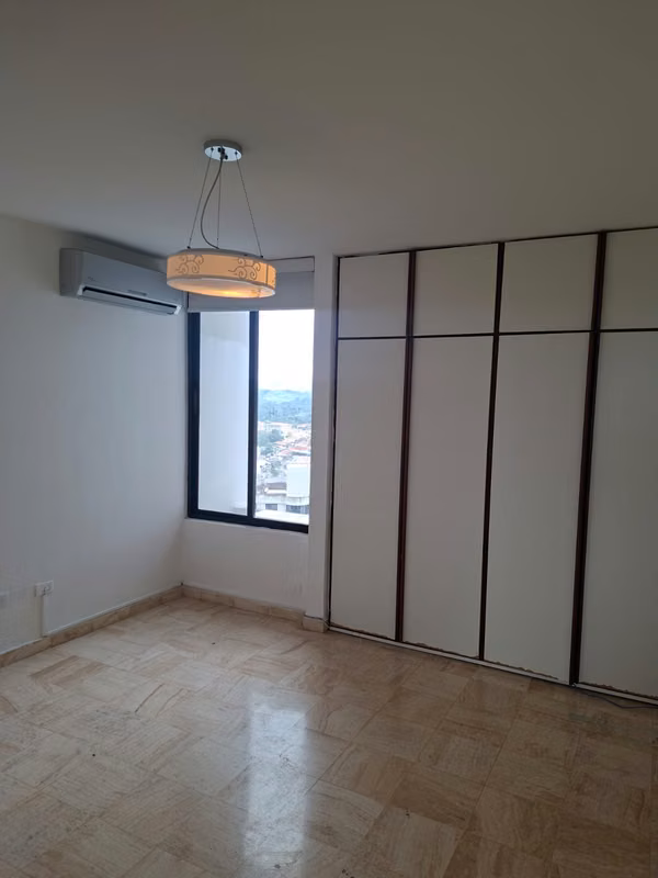 ALQUILER APARTAMENTO AMUEBLADO