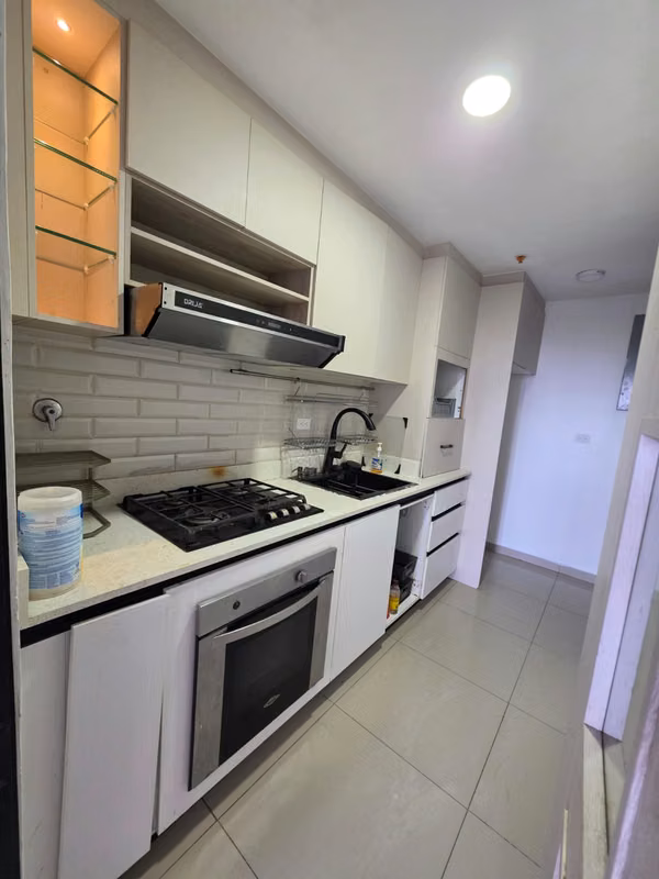 VENDO APARTAMENTO PH ALTAVISTA TOWER