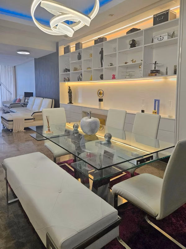 Venta de Apartamento en Av Balboa PH Arts & Yoo