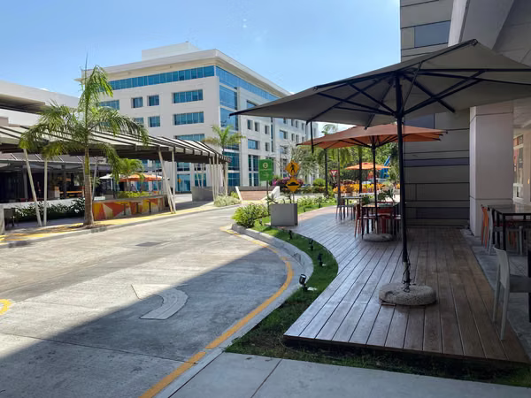 ALQUILER DE LOCAL COMERCIAL EN PANAMA PACIFICO  - PANAMERICA CORP