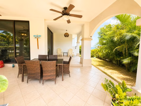 Groundfloor condo for sale in La Ensenada, San Carlos