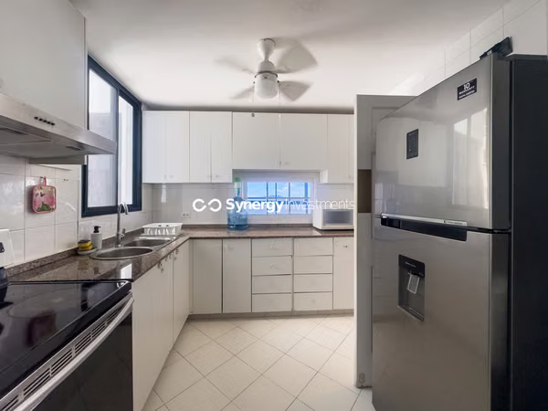 Apartamento en alquiler en Avenida Balboa